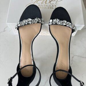 Dash Ankle Strap Kitten Heel by Jewel Badgley Mischka - 9.5